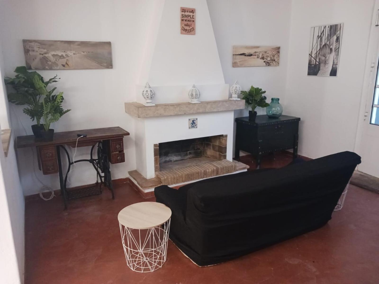 Wonder Charm Guesthouse Αλμπουφέιρα Εξωτερικό φωτογραφία